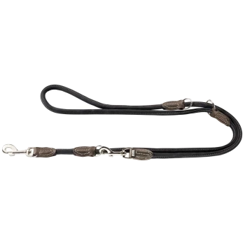 Schwarze Leder-Hundeleine mit braunen Lederakzenten, mit Metallclips und Ringen zur Befestigung.