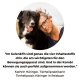 Ein schwarz-weißer Hund sitzt mit herausgestreckter Zunge neben einer Person. Der Text darunter diskutiert wichtige Zutaten für die Gelenkgesundheit.