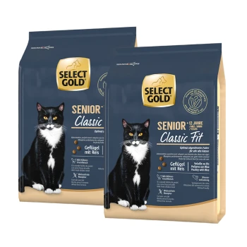 Zwei Beutel Select Gold Senior Classic Fit Katzenfutter, mit einer schwarz-weißen Katze auf der Vorderseite, gekennzeichnet für Katzen über 12 Jahre.