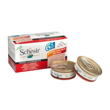 Schesir Katzenfutterpackung mit sechs 50g Dosen Thunfisch mit Garnelen, beschriftet auf Italienisch mit 'SEI PORZIONI, SEMPRE FRESCHE, SENZA SPRECHI.'