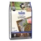 Bosch High Premium Concept Light Hundefutter, 2,5 kg, mit 20% Protein, 6% Fett, in einer braunen und blauen Tüte für übergewichtige Hunde.
