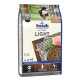 Bosch High Premium Concept Light Hundefutter, 2,5 kg, mit 20% Protein, 6% Fett, in einer braunen und blauen Tüte für übergewichtige Hunde.