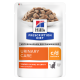 Aliment humide Hill's Prescription Diet c/d Multicare Urinary Care, tendres morceaux de poulet en sauce ; « Recommandé par les vétérinaires ».