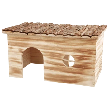 Holzhaustierhaus mit einem mit Rinde bedeckten Dach, mit einem gewölbten Eingang und einem runden Fenster.
