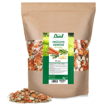 Getrocknete Obst- und Gemüsemischung für Haustiere in einer 1 kg schweren braunen Papiertüte, mit Karotten und Erbsen auf dem Etikett, hergestellt in Deutschland.