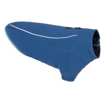 Blaue Fleece-Hundejacke mit reflektierenden Akzenten, mit dem Markennamen "RUFFWEAR" an der Seite.