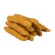 Une pile de friandises pour chiens dorées et croustillantes en forme de bâtonnets, idéales pour les collations pour animaux.