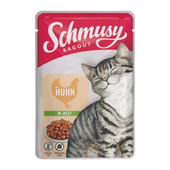 Ragout Nassfutter Katze Adult in Gelee Huhn 22x100 g Schmusy Ragout Katzenfutterbeutel mit einer glücklichen getigerten Katze, beschriftet mit "mit Huhn" und "in Jelly", mit einer Illustration einer Futterschüssel.