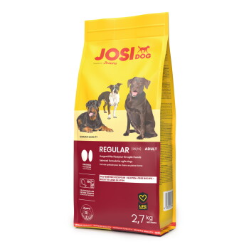 JosiDog Regular Adult Hundefutterbeutel, glutenfreie Formel für agile Hunde, 2,7 kg, deutsche Qualität mit Bildern von drei Hunden.