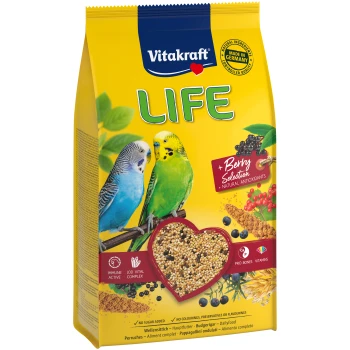 Life Power of Nature Sittiche 800 g Eine gelbe Vitakraft LIFE Vogelfuttertasche mit blauen und grünen Wellensittichen, mit der Aufschrift "Berry Selection" und Symbolen für Gesundheitsvorteile.
