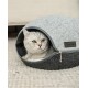 Ein gemütliches, graues Katzenbett mit runder Form, ausgestattet mit einem Reißverschluss und dem Markenlabel "lionto." Eine Katze ist teilweise sichtbar.