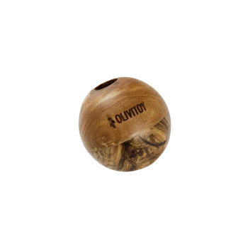 Kugelförmiges Olivenholz-Spielzeug für Haustiere mit Loch oben, marmorierter Maserung und eingebranntem 'OLVITTOY'-Logo.
