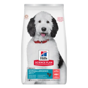Beutel Hill's Science Plan hypoallergenes Hundefutter (mit Lachs) mit einem schwarz-weißen, flauschigen Hund mit rotem Halsband