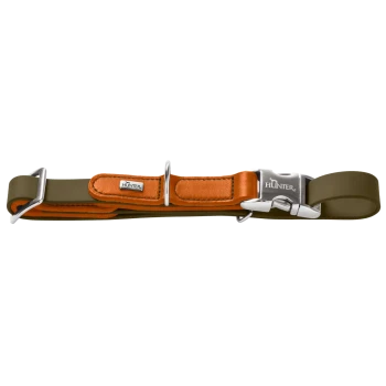 Olivgrünes Hundehalsband mit orangefarbener Lederpolsterung und Metallschnalle mit der Gravur HUNTER