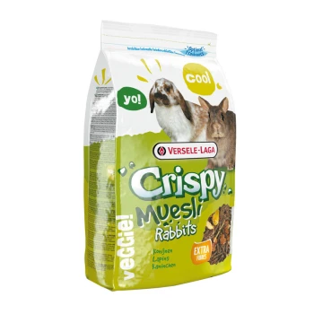 knapperige muesli-konijnen 2,75 kg Een zak Versele-Laga Crispy Muesli voor konijnen, met afbeeldingen van een konijn en een cavia, met tekst die 'groenten!' en 'extra vezels' benadrukt.
