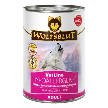 Dosen-Hundefutter "Wolfsblut VetLine Hypoallergenic" mit einem heulenden Wolf, Bergen und Zutaten: Pferd und Süßkartoffeln.
