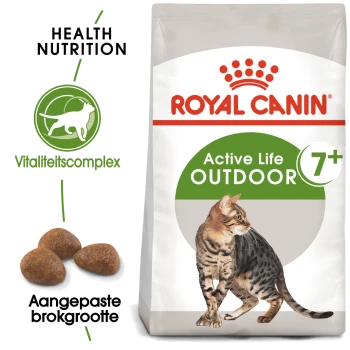 Royal Canin Active Life Outdoor 7+ kattenvoerzak met een Bengaalse kat, die brokjes toont en de nadruk legt op gezonde voeding en grootte.