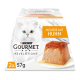 Emballage de nourriture pour chats Purina Gourmet Revelations avec un chat blanc, contenant un plat de mousse étiqueté 'Mousse mit Huhn' et deux portions de 57 g.