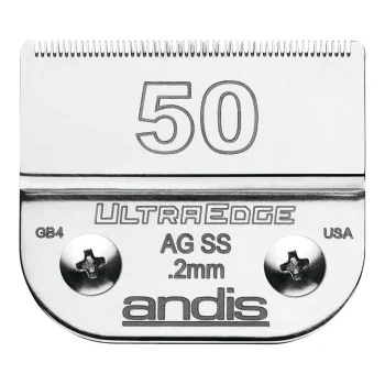 Andis UltraEdge Schermesser, Modell 50, aus Edelstahl, 0,2 mm Schnittlänge, mit eingraviertem Text und Schrauben zur Befestigung.