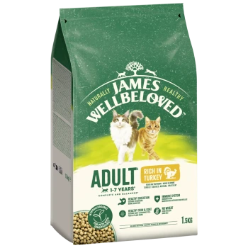 Katzenfuttertüte mit zwei Katzen auf der Vorderseite, mit dem Etikett "James Wellbeloved Adult 1-7 Jahre, reich an Truthahn, 1,5 kg."