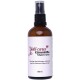 Braune Sprühflasche mit der Aufschrift "Yuki cares Kämmlhilfe Fellglanz-Spray", 100 ml, behauptet, das Kämmen zu erleichtern, zu nähren und dem Fell Glanz zu verleihen.
