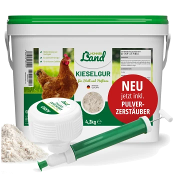 Ein grüner und weißer Eimer mit der Aufschrift "Hühner Land Kieselgur" mit einem Hühnerbild, der 4,2 kg Kieselgur und einen Sprüher enthält.