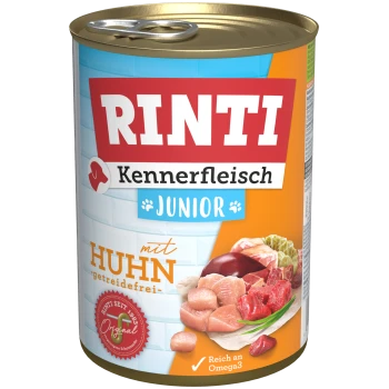 RINTI Kennerfleisch Junior Dosenfutter für Hunde, mit Huhn, getreidefrei, mit Bildern von rohen Fleischstücken und Text, der "Reich an Omega3" hervorhebt.