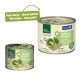 Zwei Dosen Real Nature Hundefutter, beschriftet mit "Kalb mit Brokkoli" und "Original," mit einer grünen Sprechblase, die sagt "Neues Design - gleiche Qualität!"