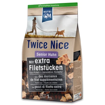 Hundetrockenfutterbeutel mit der Aufschrift "Twice Nice Senior Huhn" mit zusätzlichen Filetstücken, mit einer Person, die einen Hund auf der Vorderseite führt. 1 kg Nettogewicht.