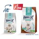 Zwei Tüten Happy Cat Katzenfutter, beschriftet mit "Sensitive" und "Care", mit einer Katze auf jeder Verpackung, mit Text, der die Vorteile für Haut und Fell hervorhebt.