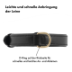 Schwarzes Haustierhalsband mit einem D-Ring für eine einfache Leinenbefestigung, mit Text, der die schnelle und einfache Verwendung hervorhebt.
