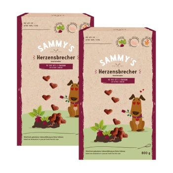 Herzensbrecher 2x800 g Zwei Packungen von "Sammy's Herzensbrecher" Hundeleckerlis, mit einem Cartoon-Hund mit Herzen, beschriftet mit Zutaten: "mit Rote Beete & Lockenstücken."
