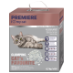 Schachtel Premiere klumpende Katzenstreu mit einer liegenden grau-getigerten Katze und Produktmerkmalen in mehreren Sprachen.