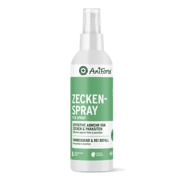 Flasche AniForte Zeckenspray für Hunde mit einem grünen Etikett auf Deutsch: "Effektiver Schutz gegen Zecken & Parasiten."