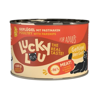 Eine Dose Lucky Lou Katzenfutter, "Geflügel mit Pastinaken," mit einer schwarzen Katze und der Angabe ">96% FLEISCH! + Innereien & Kochflüssigkeit."