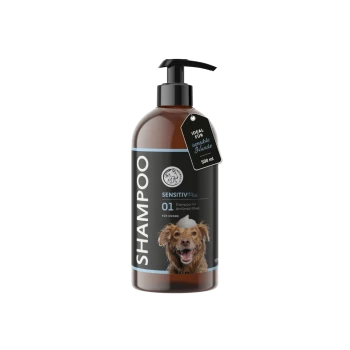 Flasche Sensitiv Plus Hundeshampoo mit Geruchsschutzwirkung, 500 ml, beschriftet für empfindliche Hunde.