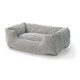 Grijs gestreepte huisdierenbed met verhoogde zijkanten en een zachte, pluche binnenkant, ontworpen voor comfort en ontspanning.