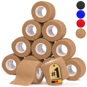 Ein Stapel von zehn Rollen braunem, selbstklebendem Verbandtape, mit einem Etikett, das '#1 DEUTSCHLANDS PREMIUM QUALITÄT' liest.