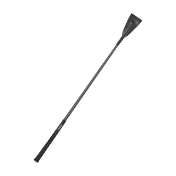 Ein eleganter schwarzer Reitstock mit strukturiertem Griff und spitzem Ende, mit dem Markennamen "FLECK" in goldener Schrift auf dem Griff.