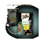 Sheba Nature's Collection Katzenfutterbeutel in Sauce, mit einer grauen Katze und einer Schüssel mit Futter, mit dem Text 'JETZT BESSER ALS JE ZUVOR!'