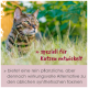 Nahaufnahme einer Bengal-Katze im Gras mit dem Text: "speziell für Katzen entwickelt" über eine pflanzenbasierte Alternative zu Toxinen.