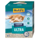Eine 6-Liter-Box MultiFit Ultra Katzenstreu in Blau und Grün, beschriftet mit "ULTRA" und "KLUMPEND," mit "Ultra Absorbierend" und "Frisch duftend."