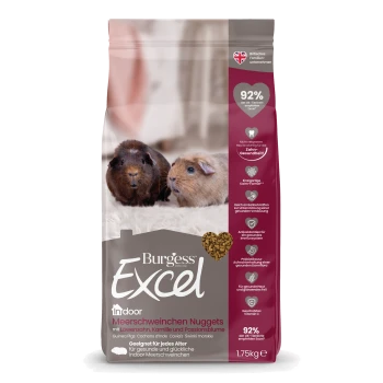 Tüte Burgess Excel Indoor Meerschweinchen-Nuggets mit Abbildung von zwei Meerschweinchen, herzförmigem Sichtfenster für Kroketten, Aufschrift „92%“ und 1,75 kg.