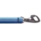 Blau- und hellblau gestreifte Hundeleine mit einem Metallclip, auf dem der Markenname 'RUFFWEAR' eingraviert ist.