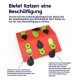 Interaktives Katzenspielzeug in Rot mit grünen und schwarzen Merkmalen, das Engagement und Fähigkeiten für Katzen fördert, mit Anweisungen auf Deutsch.