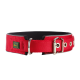 Rotes Hundehalsband mit gepolstertem Innenraum, Metallschnalle und Ösen, mit einem kleinen grünen und gelben 'Hunter'-Logo.