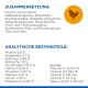 Tabelle mit Zutaten und Nährwertinformationen für Haustierfutter auf Deutsch, die die Zusammensetzung und analytischen Komponenten, einschließlich Vitamine, detailliert.