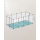 Transparenter Tier-Spielbereich mit den Abmessungen 145 cm x 72 cm x 57 cm, mit einer blauen Basis, die mit "1 m²" gekennzeichnet ist.