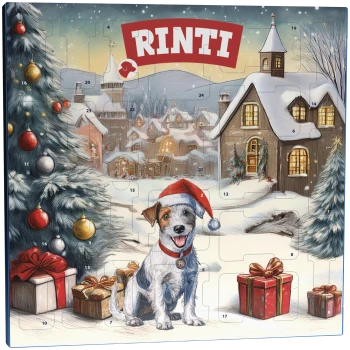 Hund mit Weihnachtsmütze sitzt im Schnee mit Weihnachtsgeschenken, geschmücktem Baum, verschneitem Dorf und „RINTI“-Schriftzug darüber.