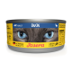 Acht Dosen Josera Katzenfutter mit der Aufschrift "Ente," die eine Nahaufnahme einer blauäugigen Katze zeigt, mit hervorgehobenen "Getreidefrei" und "Deutsche Qualität."